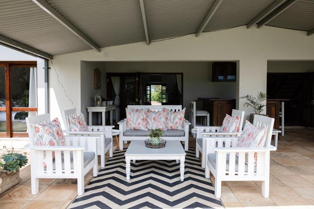 Porterfield Guest House, Champagne Valley Exterior foto
